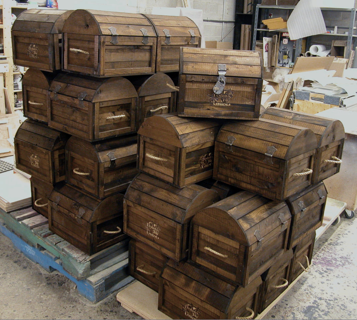 MTV & Destiny's Child Contest Boxes – Small Box Hardware